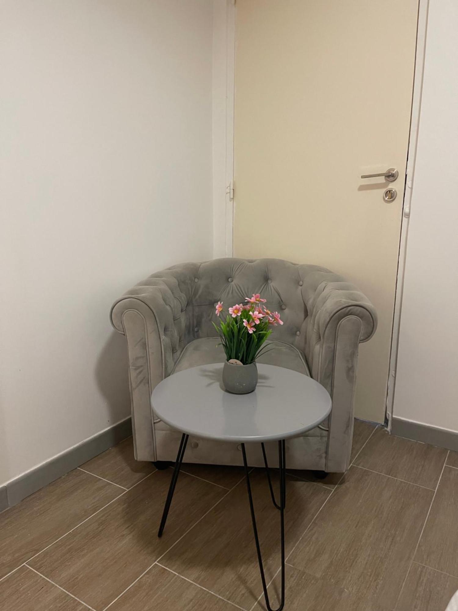 Ferienwohnung La Girafe Sannois Exterior foto
